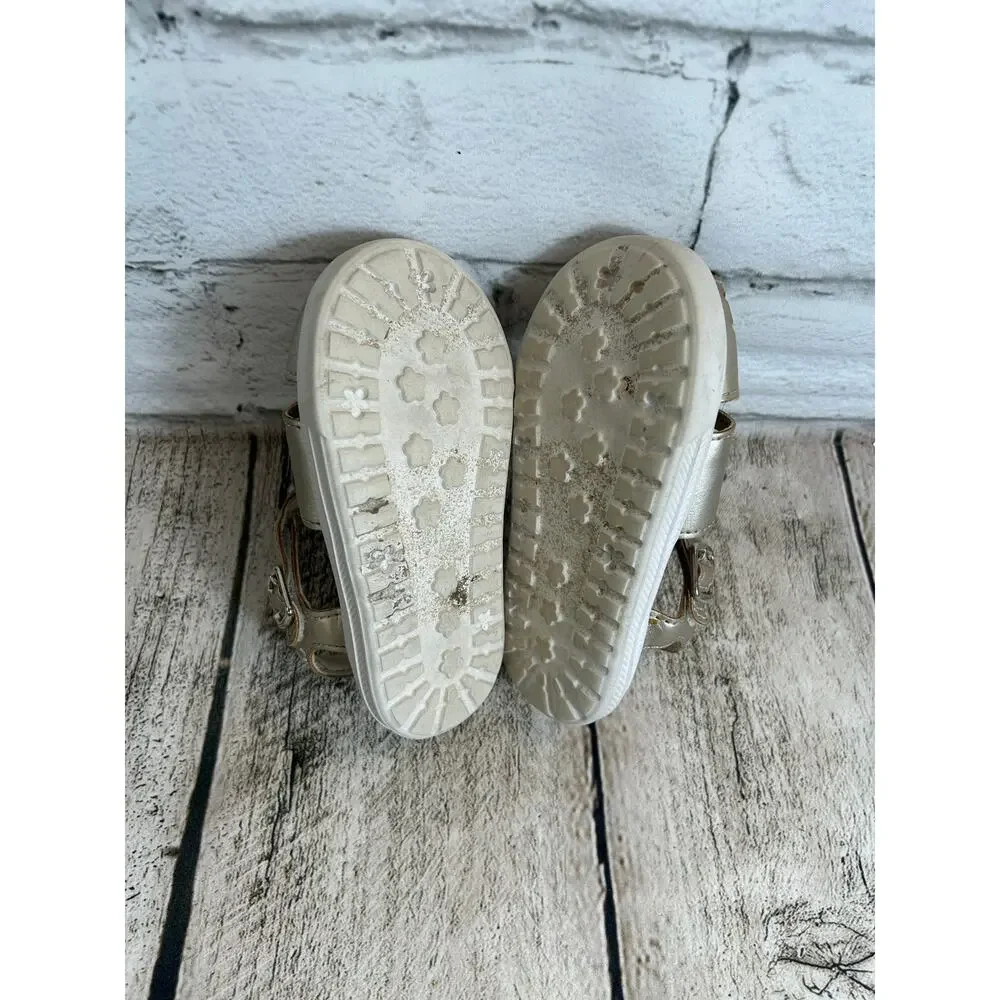 KEDS Girl’s Daphne Butterfly Sandals / Size: 6M